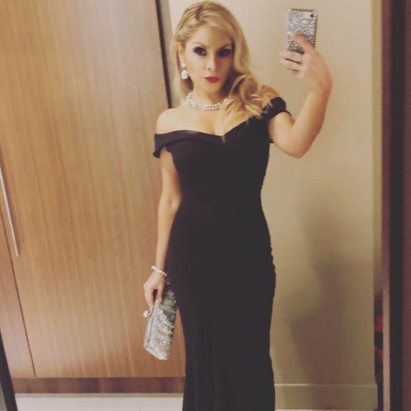 Meet your Posher, Erykah - Picture 2 of 4